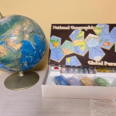 Vintage World Globe & National Geographic Global Game