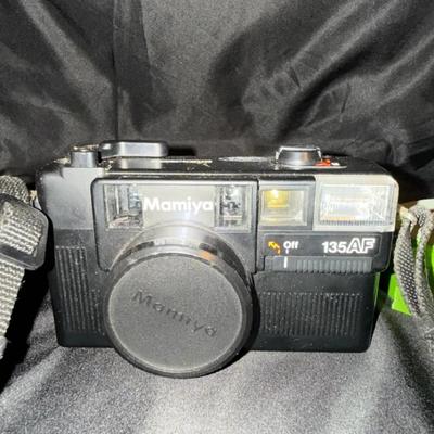 Lot 504: Vintage Mamiya 135AF 35mm Film Camera – Autofocus