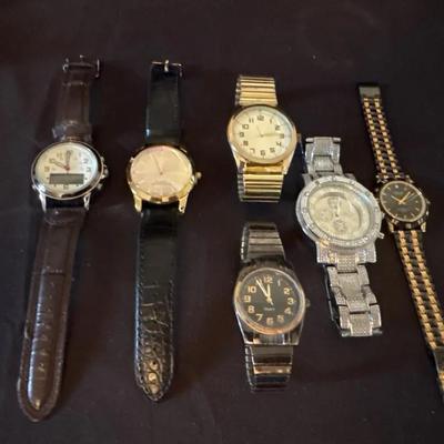 Lot 244: Men’s Watch Collection