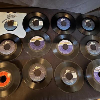 Lot 223: Jackson Family 45’s (Michael, Janet, Jermaine, Millie)