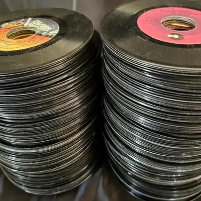 Lot 132: Two Stacks Of 45’s… Rhythm & Blues, Motown, Soul… &More