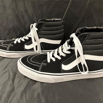 Lot 437: Vans Sk8-Hi Black & White High-Top Sneakers – Men’s Size 11