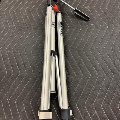 Lot 278: SliK Instalock 960 G-QL Tripod