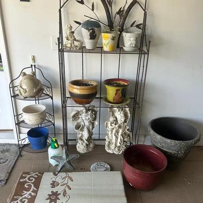 Garden Ready! Outdoor Metal Shelves, Rug, Pots & Yard Décor Lot