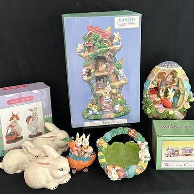 Vintage Easter Figurines And Decor 