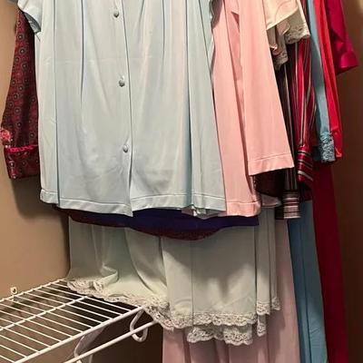 Vintage Intimates And Pajama Sets