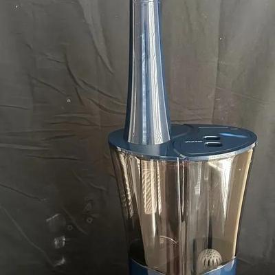 Air Innovations MH-901D Ultrasonic Cool Mist Digital Humidifier
Designed for Xtra Large Rooms