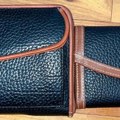 Dooney & Bourke Cross Body And Wallet