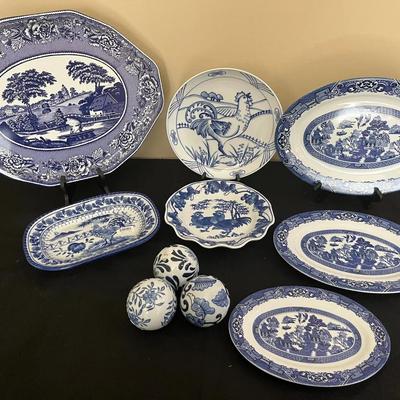 Classic Blue And White Kitchen Decor 