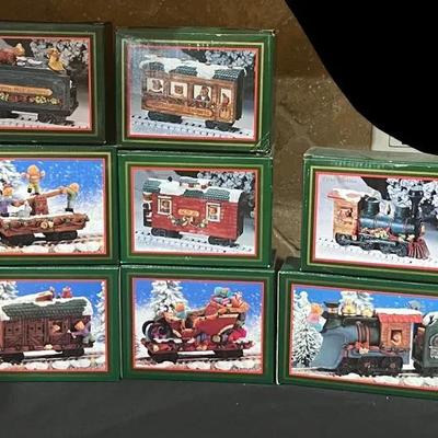 1994–1995 World Bazaars North Pole Express Train Set (with First Editions!)