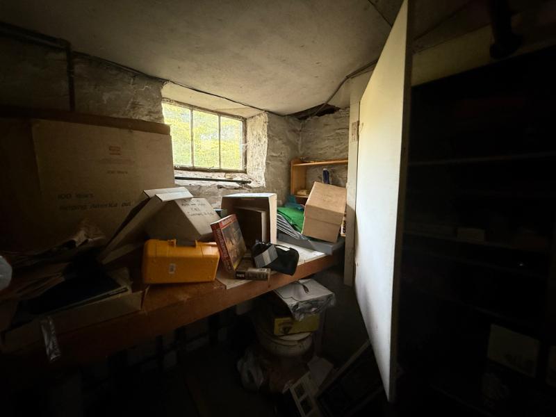 Sale Photo Thumbnail #53