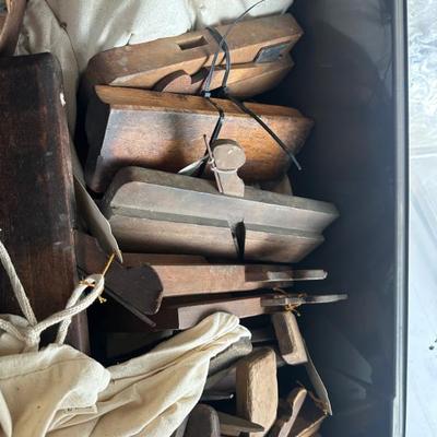 1800’s and newer wood plains 