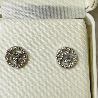 Sterling Silver Diamond Stud Earrings 