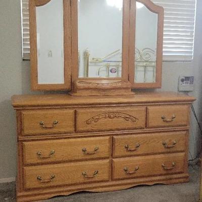 Furniture Traditions American Heirloom Dresser with Tri-Fold Mirror | 64" Wide | Made in USA