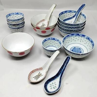Chinese Porcelain Rice Bowls & Spoons 