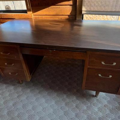Office Desk