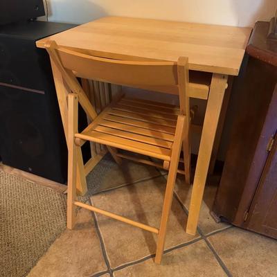 Small Kitchen Island 