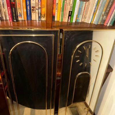 Mirror In Time 