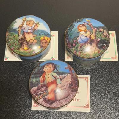 Hummel 23kt Trim Collectors Music Boxes #1