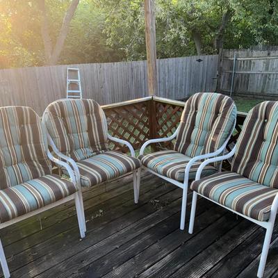 Outdoor Vintage Chairs 