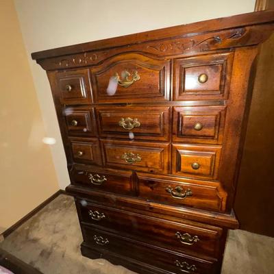 5 Drawer Dresser