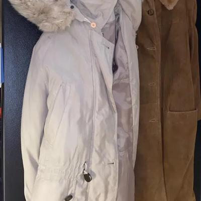 2 Womens Coats