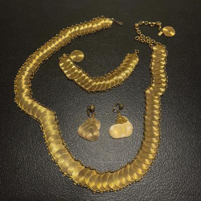 Vintage Emmons Gold Tone Set