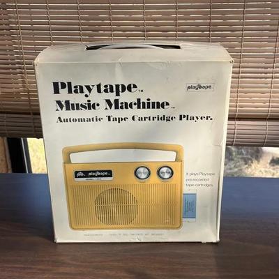 Play tape Music Machine