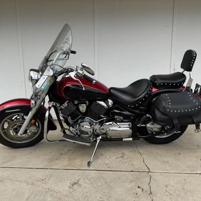 2005 Yamaha V Star 1100 Classic Touring XVS11ATTC | Raspberry/Metallic Raven CA Model