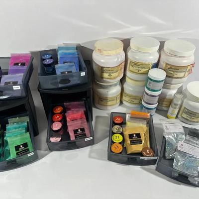 Mica (Color Pigment) and Dye Lot