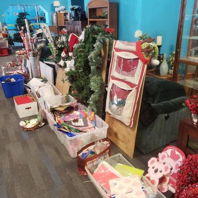Sale Photo Thumbnail #262