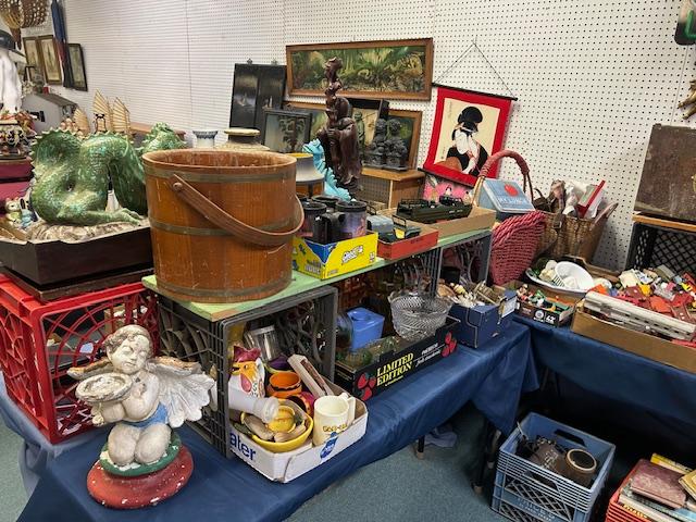 Sale Photo Thumbnail #31