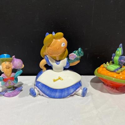 Disney Alice In Wonderland Teapot Set