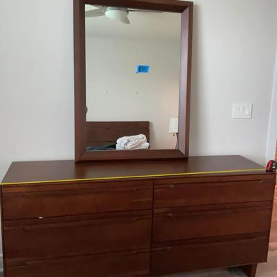 Mirror And Dresser Set