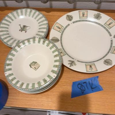 Garden Themed Dish Dishware One Dinner Plate Two Dessert Plates, Three Bowls