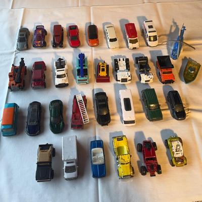 Mystery Lot Of 32 Matchbox Die Cast Cars 