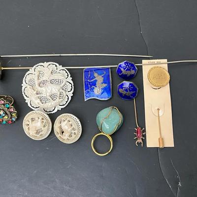 Hat & Stick Pins, Brooch & Earring Sets, 