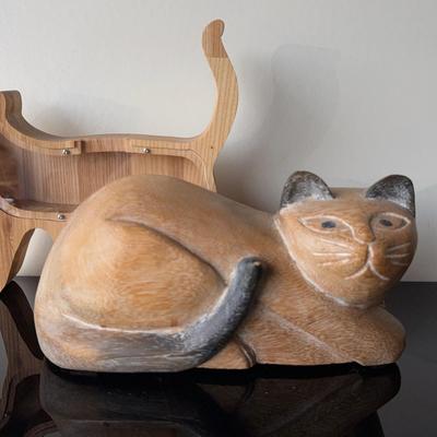 Cat Bank and Cat Figure