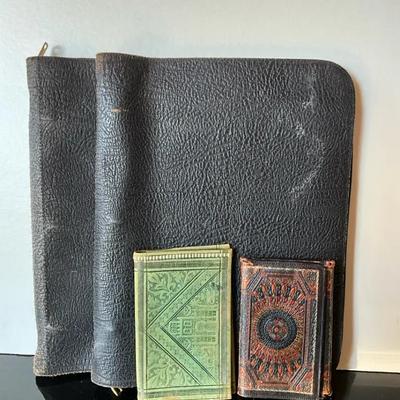 Zippered Binders & Leather Wallets 