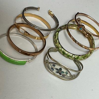 Bangles