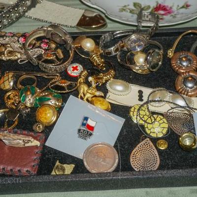 Sale Photo Thumbnail #47
