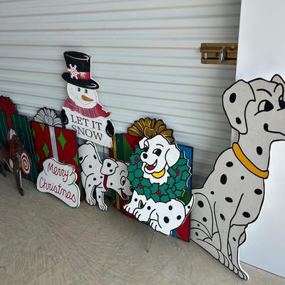 Wooden Yard Decorations 