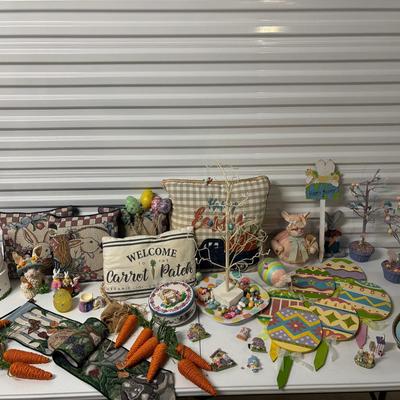 Set Of Easter Decorations 