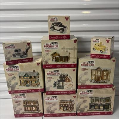 Set Of It’s A Wonderful Life Illuminated Village Figurines 