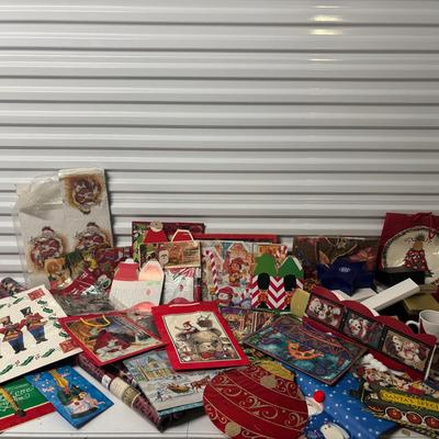 Set Of Christmas Wrapping/bags 