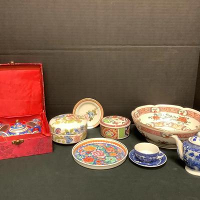 Asian Themed T-Set, Bowls & More
