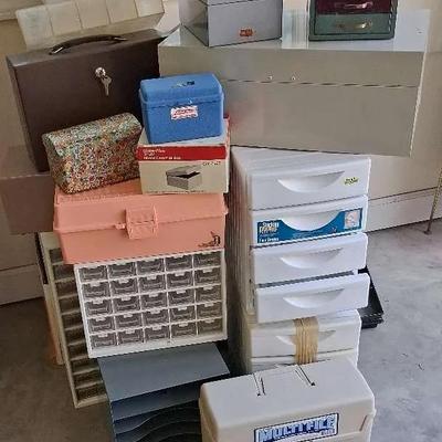 Storage Containers – Metal, Plastic & Drawer Units