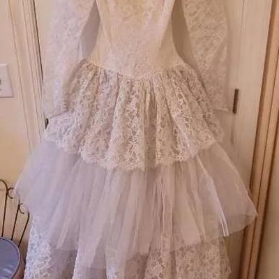 Vintage 1945 Handmade Wedding Dress with Tiara & Veil