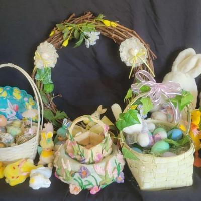 Easter Baskets, Plush Bunnies & Decorative Wreaths