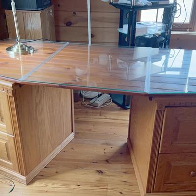 Large Desk